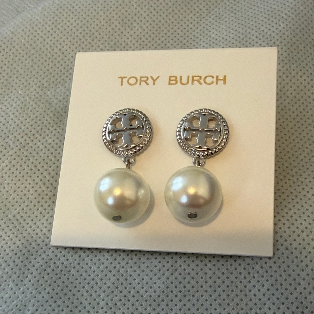 Tory Burch Silver and Cream Pearl Drop Earrings